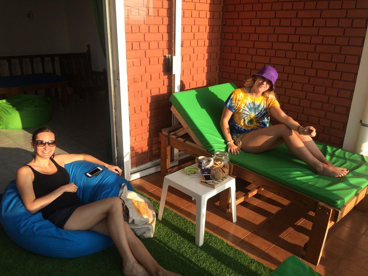 Explore Hostels Negombo Kochchikade 外观 照片