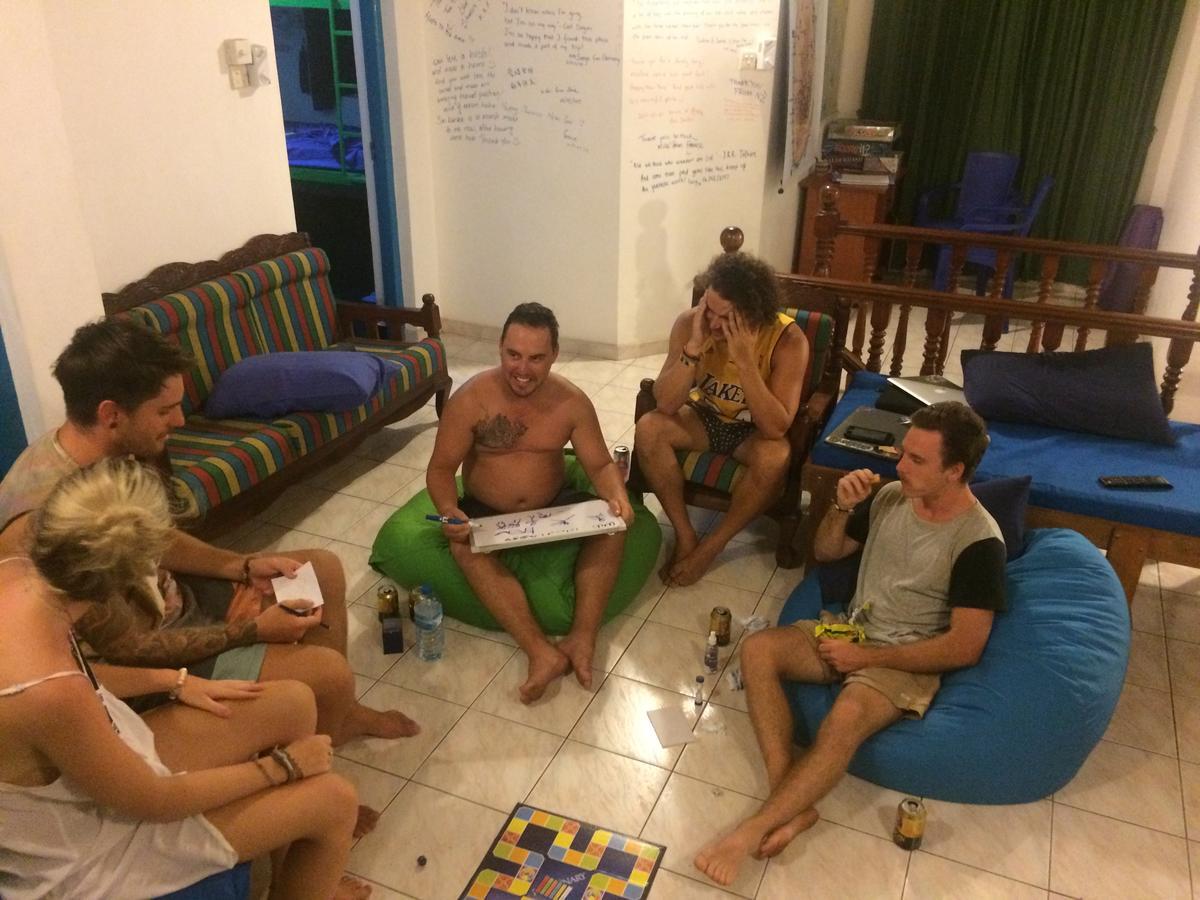 Explore Hostels Negombo Kochchikade 外观 照片