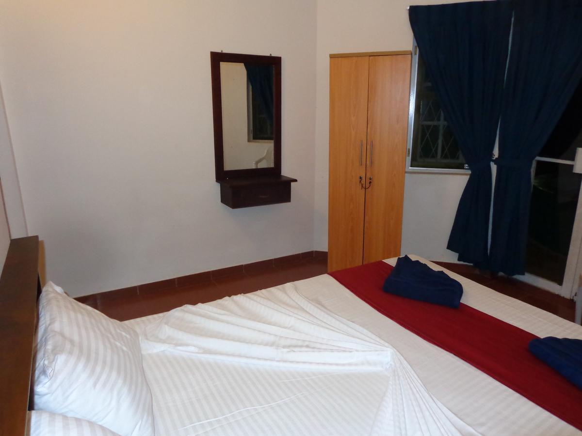Explore Hostels Negombo Kochchikade 外观 照片