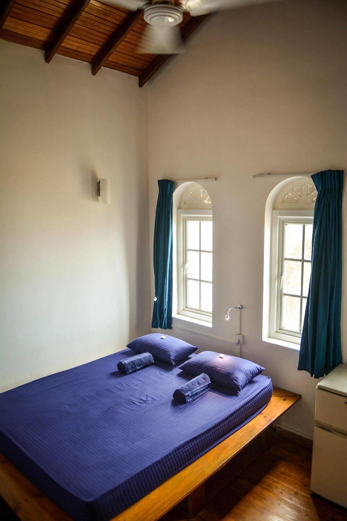 Explore Hostels Negombo Kochchikade 外观 照片