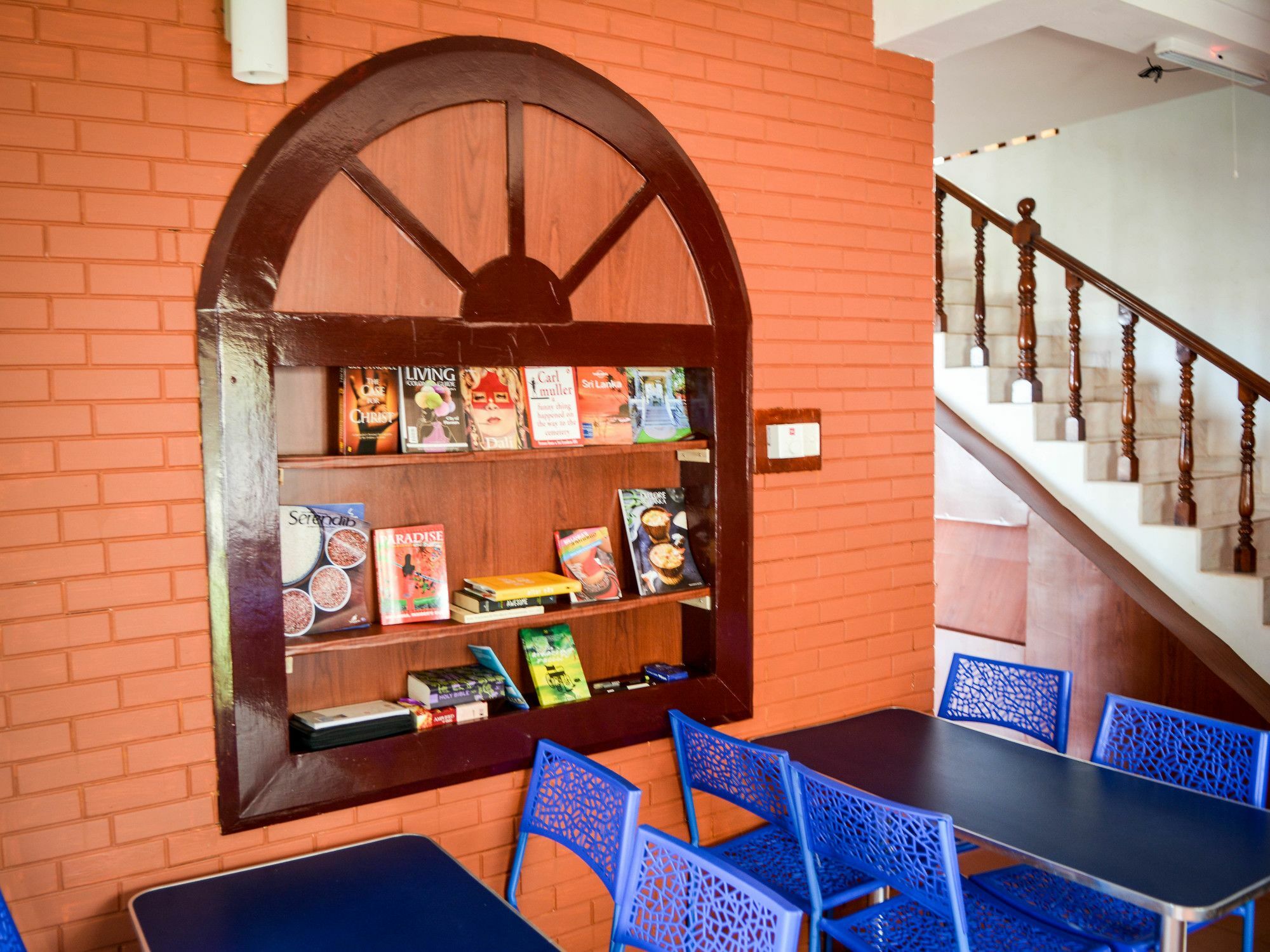 Explore Hostels Negombo Kochchikade 外观 照片